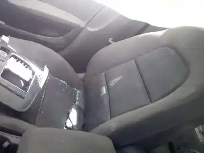 Здавання транспортного засобу audi a4 b8 (8k2) 2.0 tdi року 2009 потужний caga