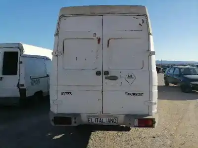 Здавання транспортного засобу iveco daily furgón 814027s року 0 потужний 814027s