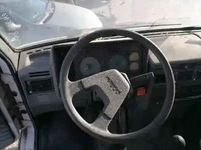 Здавання транспортного засобу iveco daily furgón 814027s року 0 потужний 814027s