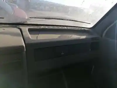 Здавання транспортного засобу iveco daily furgón 814027s року 0 потужний 814027s