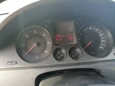 Veículo de Sucata volkswagen passat b6 (3c2) 2.0 tdi 16v do ano 2007 alimentado bkp