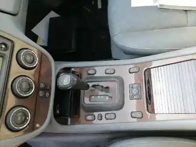 Здавання транспортного засобу mercedes-benz clase ml (bm 163) m112942 року 2002 потужний m112942