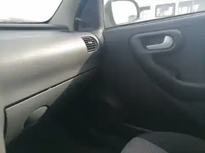 Здавання транспортного засобу opel corsa c (x01) 1.3 cdti (f08, f68) року 2004 потужний z13dt
