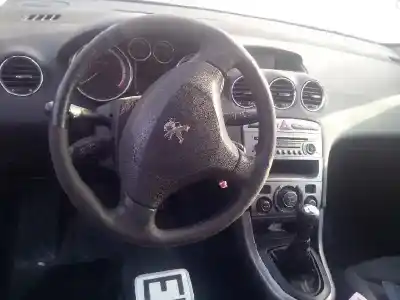 Scrapping Vehicle peugeot 308 8f01 of the year 2012 powered 8f01