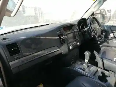 Здавання транспортного засобу mitsubishi montero (v80/v90) 4m41 року 2007 потужний 4m41