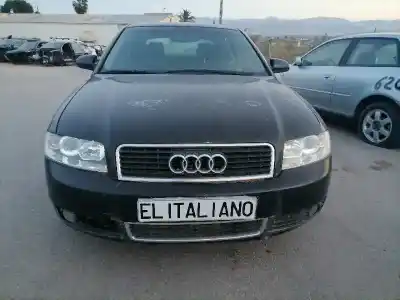 Scrapping Vehicle audi a4 b6 (8e2) 1.9 tdi of the year 2004 powered awx