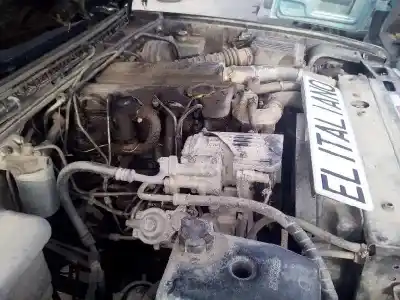 Здавання транспортного засобу land rover discovery (salljg/lj) d-18l року 1990 потужний d-18l