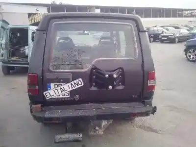 Здавання транспортного засобу land rover discovery (salljg/lj) d-18l року 1990 потужний d-18l