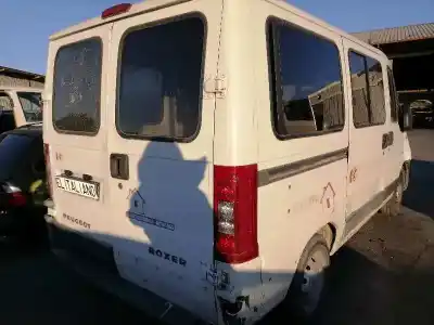 Veicolo di demolizione peugeot boxer (290/330) furgón bat.2850mm (2002) rhv dell'anno 2003 alimentato rhv
