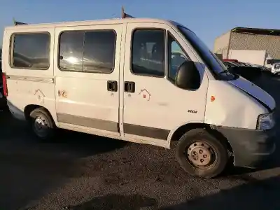 Veicolo di demolizione peugeot boxer (290/330) furgón bat.2850mm (2002) rhv dell'anno 2003 alimentato rhv