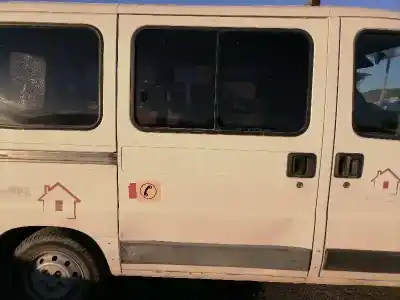 Veicolo di demolizione peugeot boxer (290/330) furgón bat.2850mm (2002) rhv dell'anno 2003 alimentato rhv