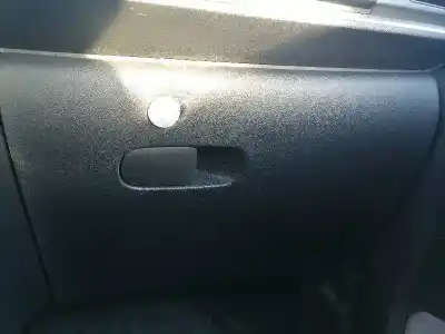 Veículo de Sucata citroen c3 yh01 do ano 2018 alimentado yh01