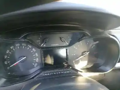 Veículo de Sucata citroen c3 yh01 do ano 2018 alimentado yh01