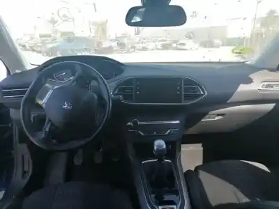 Scrapping Vehicle peugeot 308 (p5) hn05 of the year 2019 powered hn05