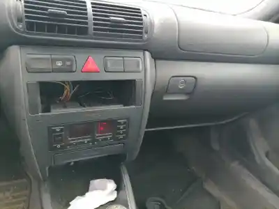 Scrapping Vehicle audi a3 (8l) agr of the year 1998 powered agr