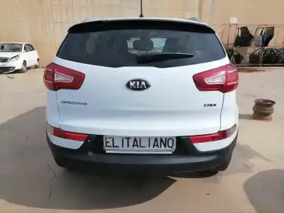 Veicolo di demolizione kia sportage iii (sl) 1.7 crdi dell'anno 2013 alimentato d4fd