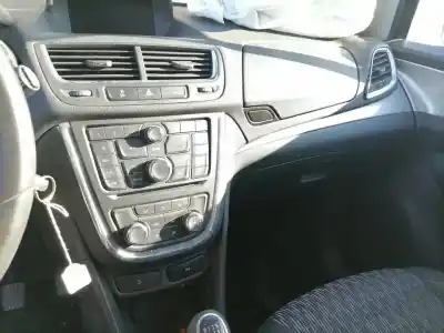Здавання транспортного засобу opel mokka a17dts року 2014 потужний a17dts