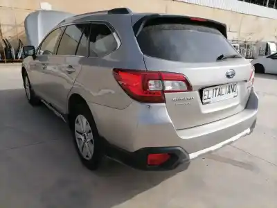 Veículo de Sucata subaru outback (b15) ee20 do ano 2015 alimentado ee20