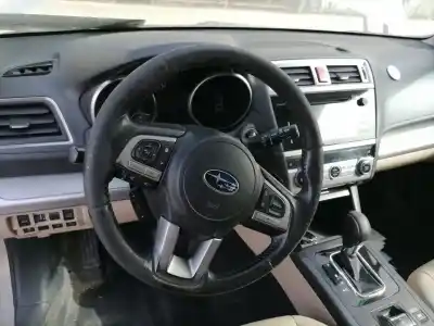 Veículo de Sucata subaru outback (b15) ee20 do ano 2015 alimentado ee20