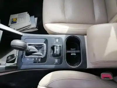 Veículo de Sucata subaru outback (b15) ee20 do ano 2015 alimentado ee20