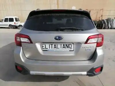 Veículo de Sucata subaru outback (b15) ee20 do ano 2015 alimentado ee20