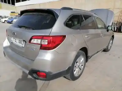 Veículo de Sucata subaru outback (b15) ee20 do ano 2015 alimentado ee20