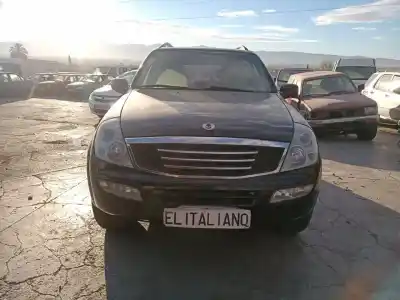 Veículo de Sucata ssangyong rexton d27dt do ano 2005 alimentado d27dt