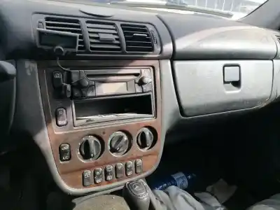 Здавання транспортного засобу mercedes-benz clase ml (bm 163) om 612.963 року 2001 потужний 612963