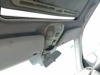 Здавання транспортного засобу mercedes-benz clase ml (bm 163) om 612.963 року 2001 потужний 612963