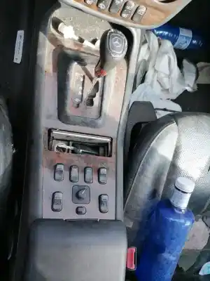 Здавання транспортного засобу mercedes-benz clase ml (bm 163) om 612.963 року 2001 потужний 612963