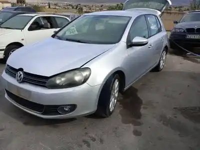 Здавання транспортного засобу volkswagen golf vi (5k1) 2.0 tdi року 2010 потужний cffb