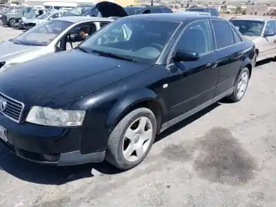 Scrapping Vehicle audi a4 b6 (8e2) 2.5 tdi of the year 2001 powered aym