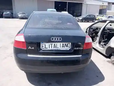 Scrapping Vehicle audi a4 b6 (8e2) 2.5 tdi of the year 2001 powered aym