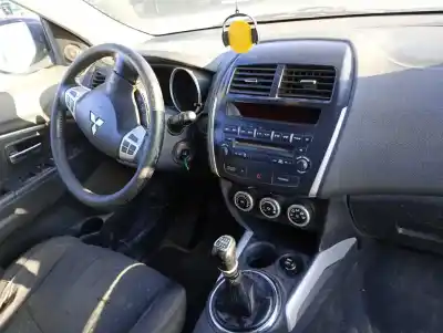 Здавання транспортного засобу mitsubishi asx (ga0w) 4n13 року 2010 потужний 4n13