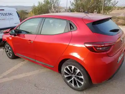 Veículo de Sucata renault clio v k9k u8 do ano 2021 alimentado k9k u8