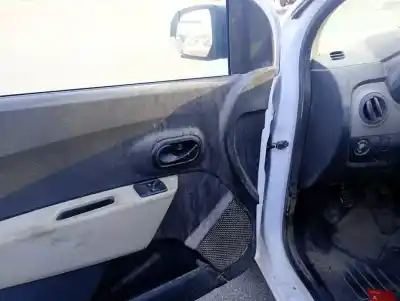 Здавання транспортного засобу dacia dokker k9k c6 року 2013 потужний k9k c6