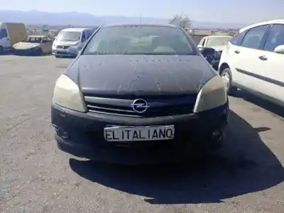 Здавання транспортного засобу OPEL ASTRA H GTC D-Z19DTH року 2006 потужний Z19DTH