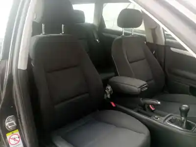Здавання транспортного засобу audi a4 b7 avant (8ed) 2.0 tdi 16v року 2007 потужний bre