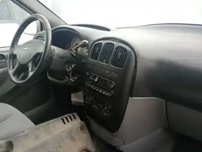 Veicolo di demolizione chrysler voyager (rg) d-vm47c dell'anno 2007 alimentato d vm47c