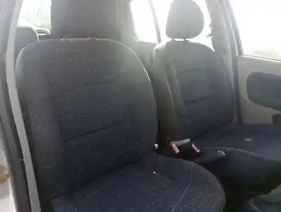 Scrapping Vehicle renault clio ii fase ii (b/cb0) k9k a7 of the year 2003 powered k9k b7