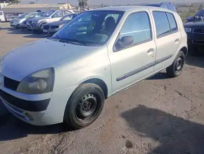 Scrapping Vehicle renault clio ii fase ii (b/cb0) k9k a7 of the year 2003 powered k9k b7
