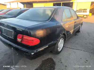 Hurda Aracı mercedes-benz clase e (bm 210) berlina om 606.912 yılın 2000 güçlü 606912
