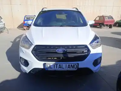 Здавання транспортного засобу ford kuga (cbs) m8md року 2019 потужний m8md