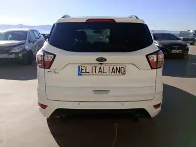 Здавання транспортного засобу ford kuga (cbs) m8md року 2019 потужний m8md