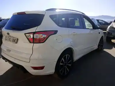 Здавання транспортного засобу ford kuga (cbs) m8md року 2019 потужний m8md