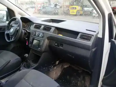 Sloopvoertuig volkswagen caddy profesional (sa) (03.2015) dfs van het jaar 2018 aangedreven dfs