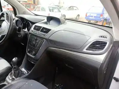 Veicolo di demolizione opel mokka a17dts dell'anno 2014 alimentato a17dts