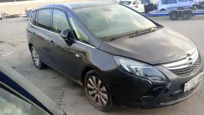 Здавання транспортного засобу opel zafira c tourer a14net року 2013 потужний a14net
