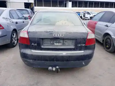 Scrapping Vehicle audi a4 b6 (8e2) 1.9 tdi of the year 2001 powered awx