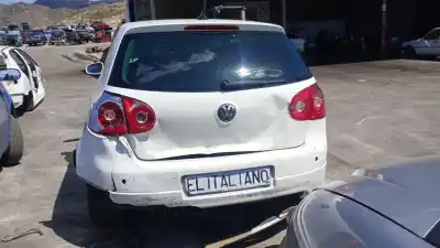 Veicolo di demolizione volkswagen golf v (1k1) (10.2003) blg dell'anno 2008 alimentato blg